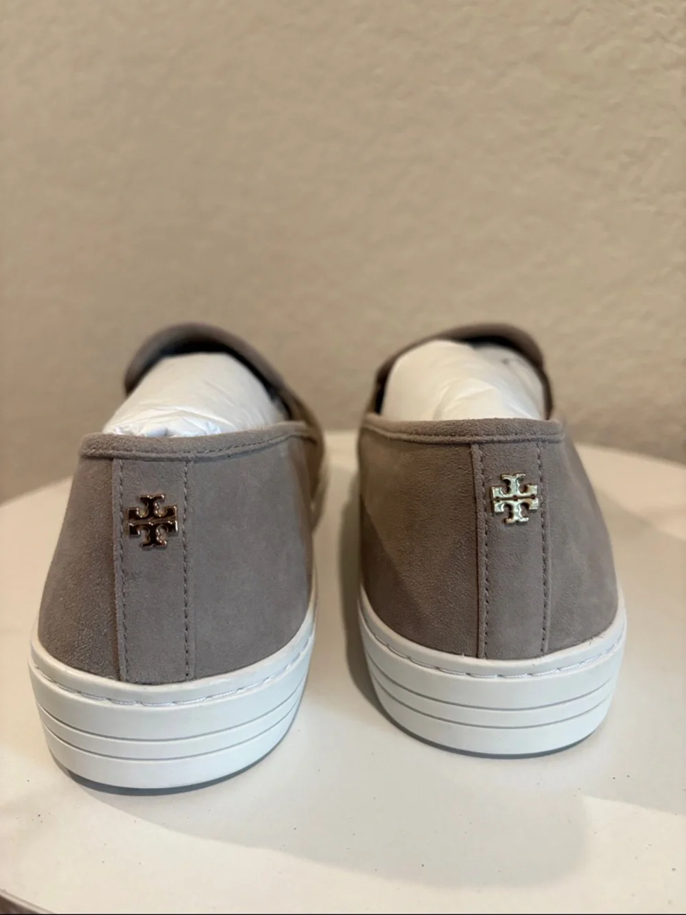 NWT Tory Burch Womens Slip-On Loafers in French Gray with White Sole